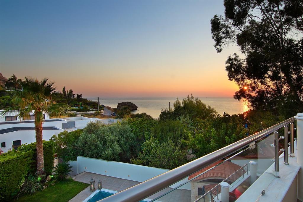 Luxury Villa Sea Melody ปาไลยาโฟไกยา ภายนอก รูปภาพ