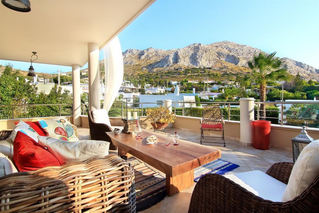 Luxury Villa Sea Melody ปาไลยาโฟไกยา ภายนอก รูปภาพ